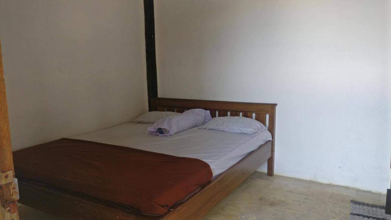 Hotel Kampoeng Drini Brono Buitenkant foto